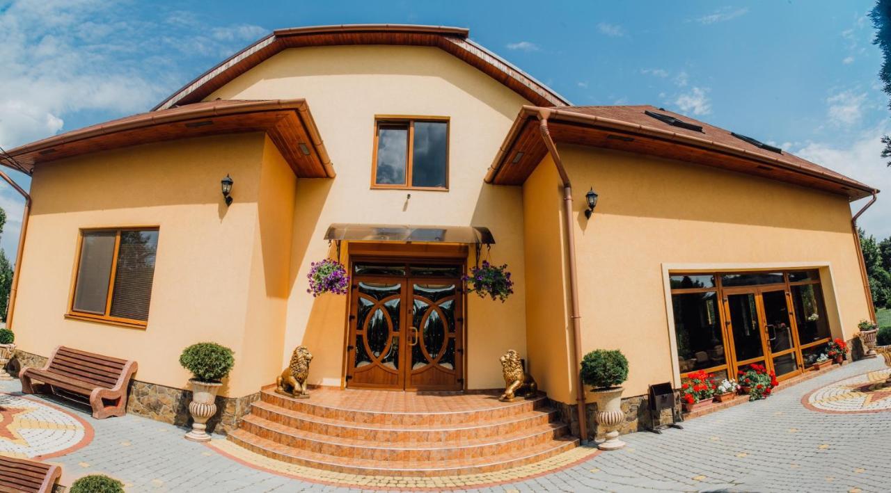 Sunrise Boutique Hotel Berehowe Exterior foto